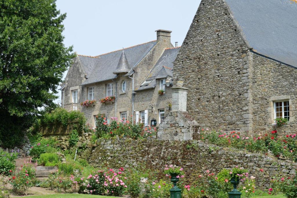Hostellerie De La Motte Jean Saint-Coulomb Exterior foto